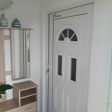 Elia Apartman